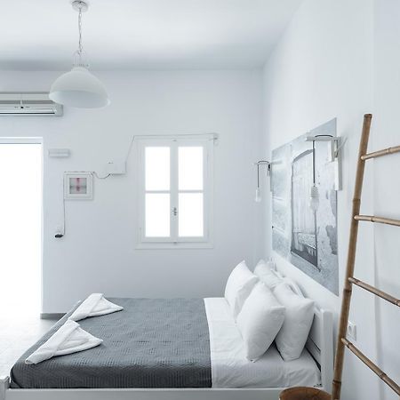White And Grey Chora Apartment Mykonos Town Exterior foto