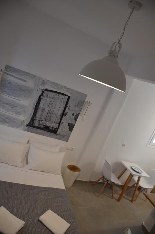 White And Grey Chora Apartment Mykonos Town Exterior foto
